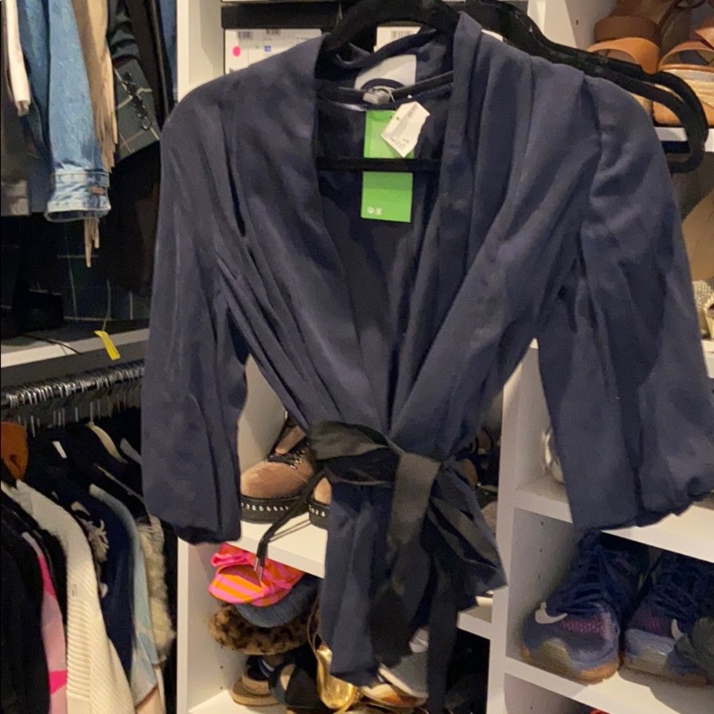 Brand new H&M navy blazer with black belt size 6